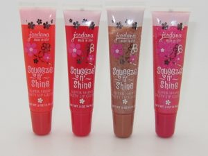 Jordana Squeeze and Shine Super Shiny Tasty Gloss Review